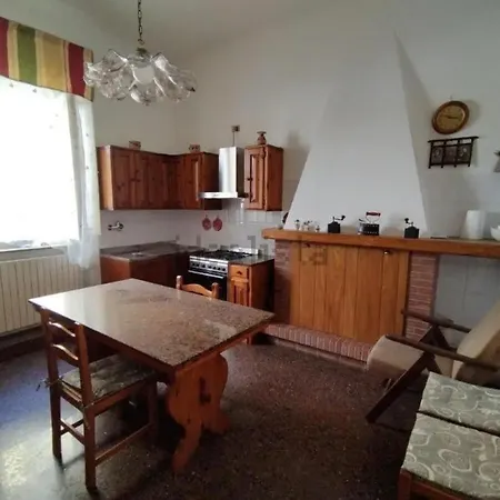 Semesterbostad Cuprascisci Cupra Marittima