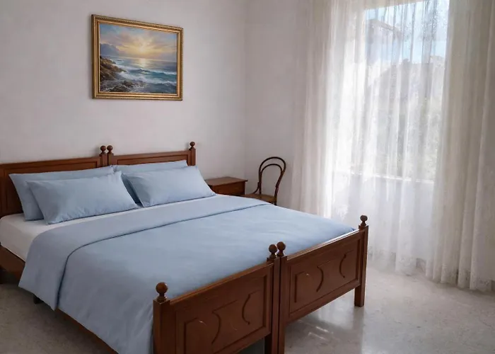 Holiday home Cuprascisci *